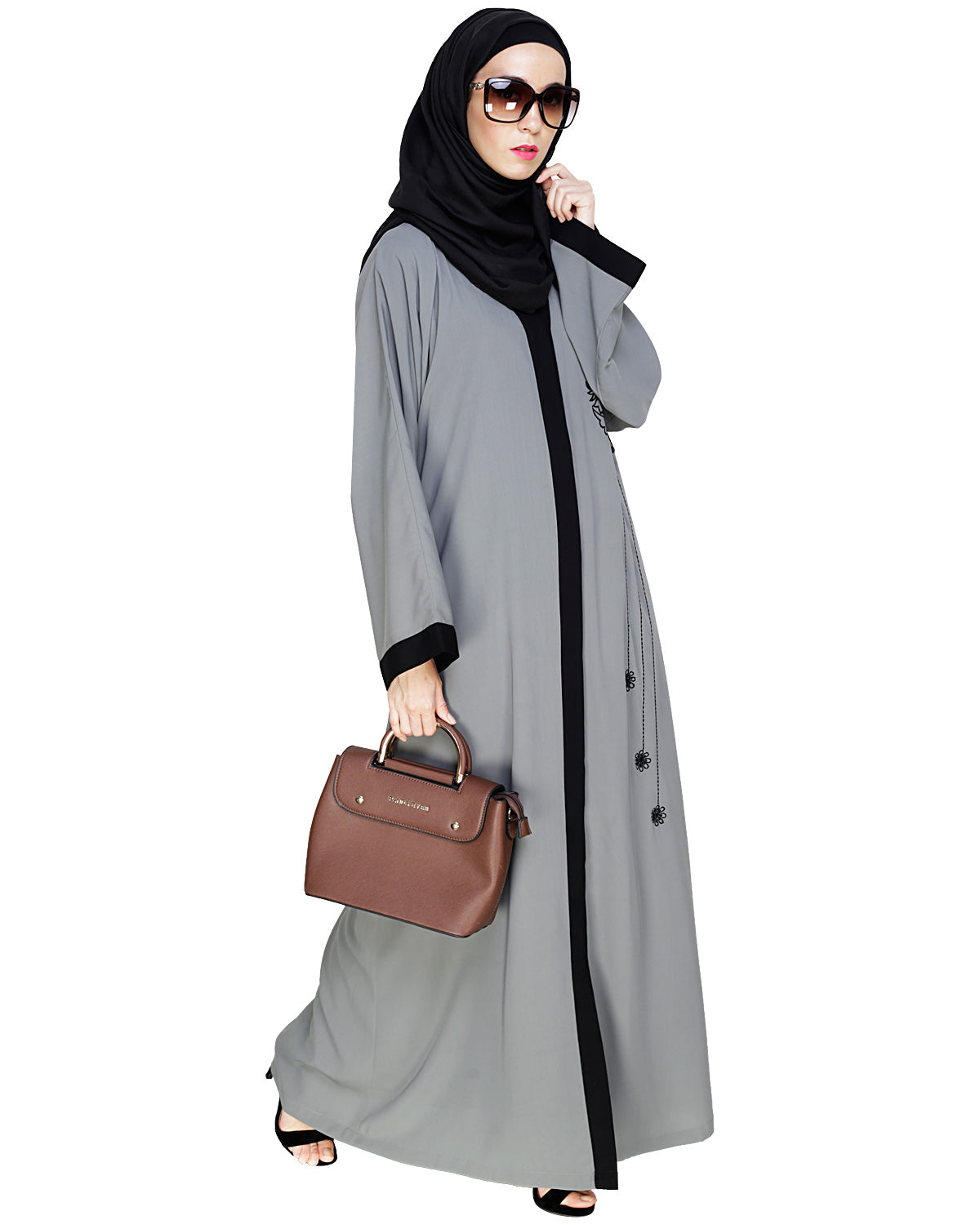 Contrast Embroidered Dubai Style Abaya
