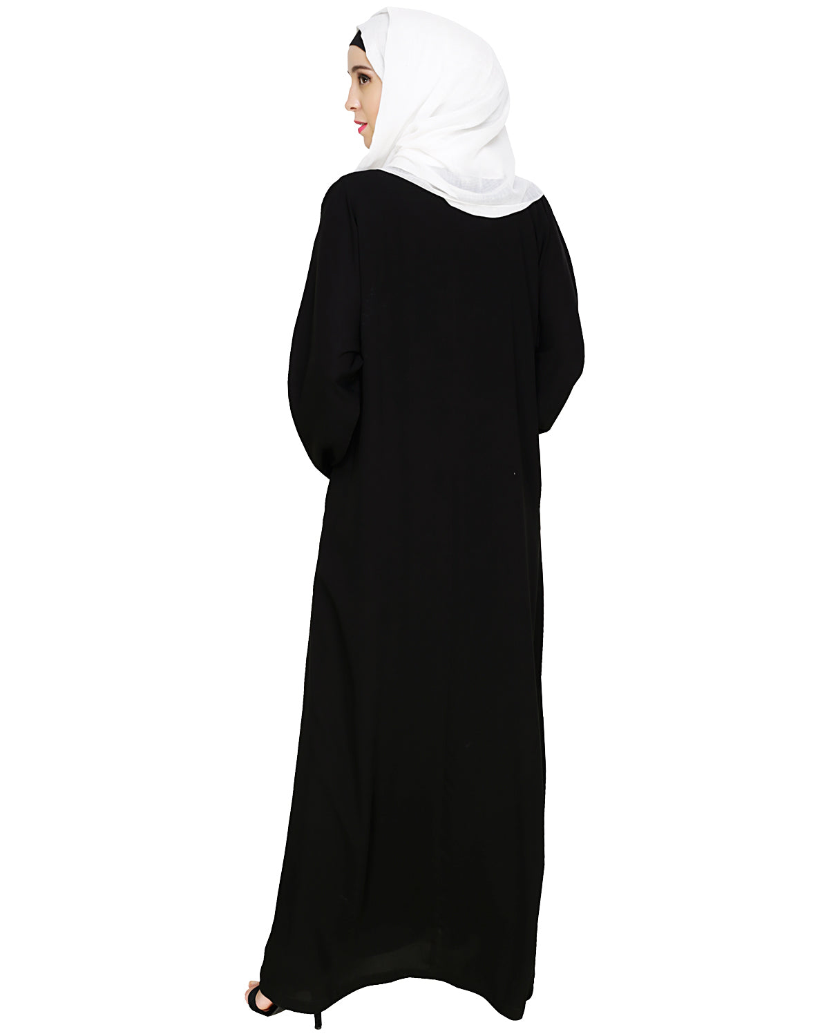 Contrast Embroidered Dubai Style Abaya
