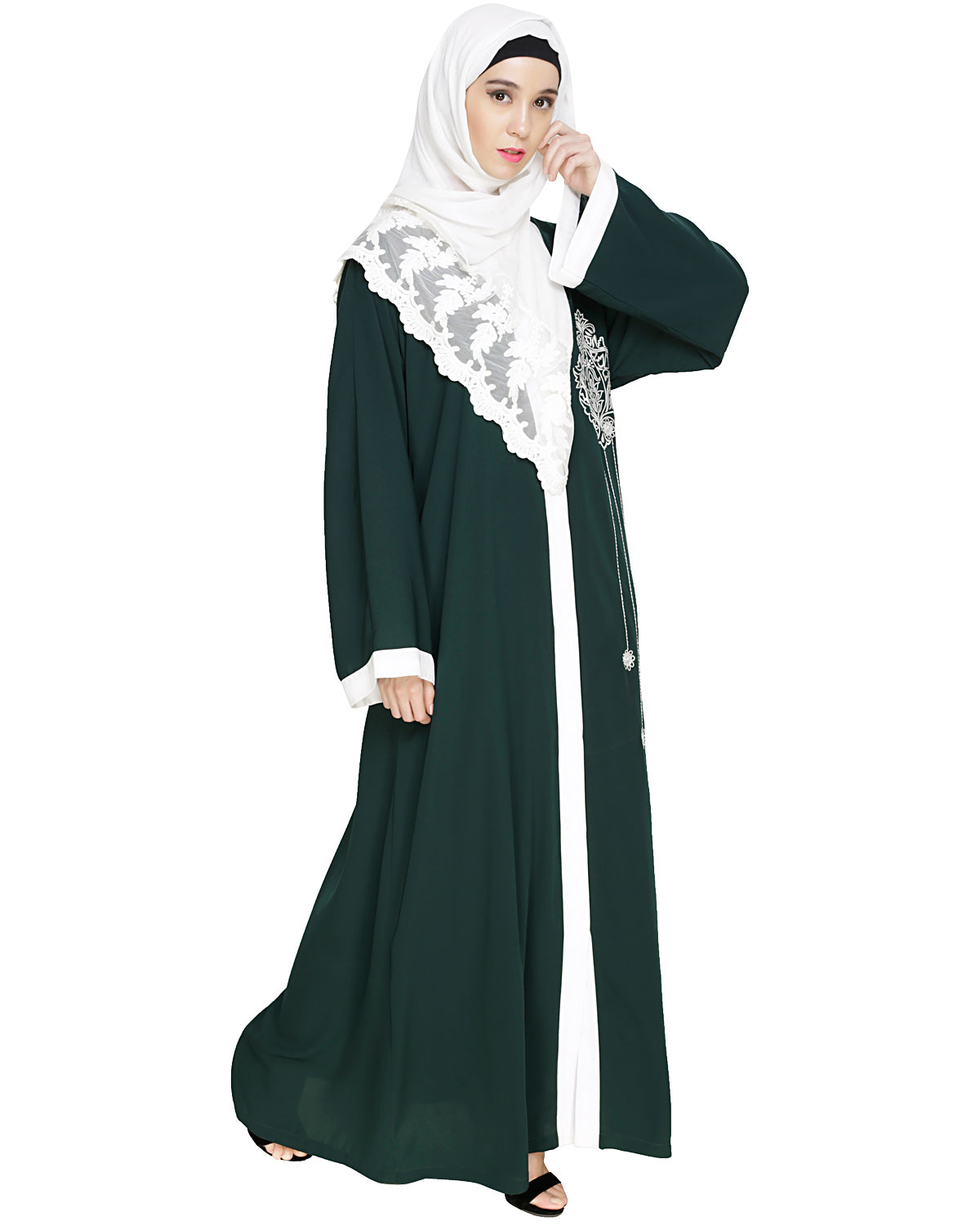 Contrast Embroidered Dubai Style Abaya