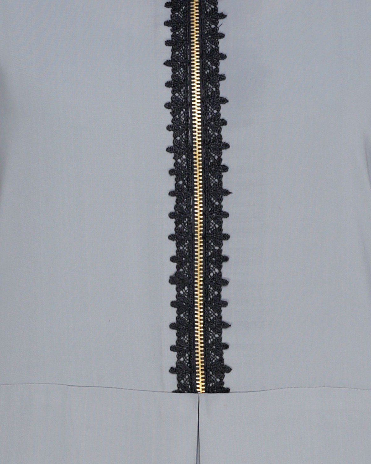 Graceful Lacy Abaya