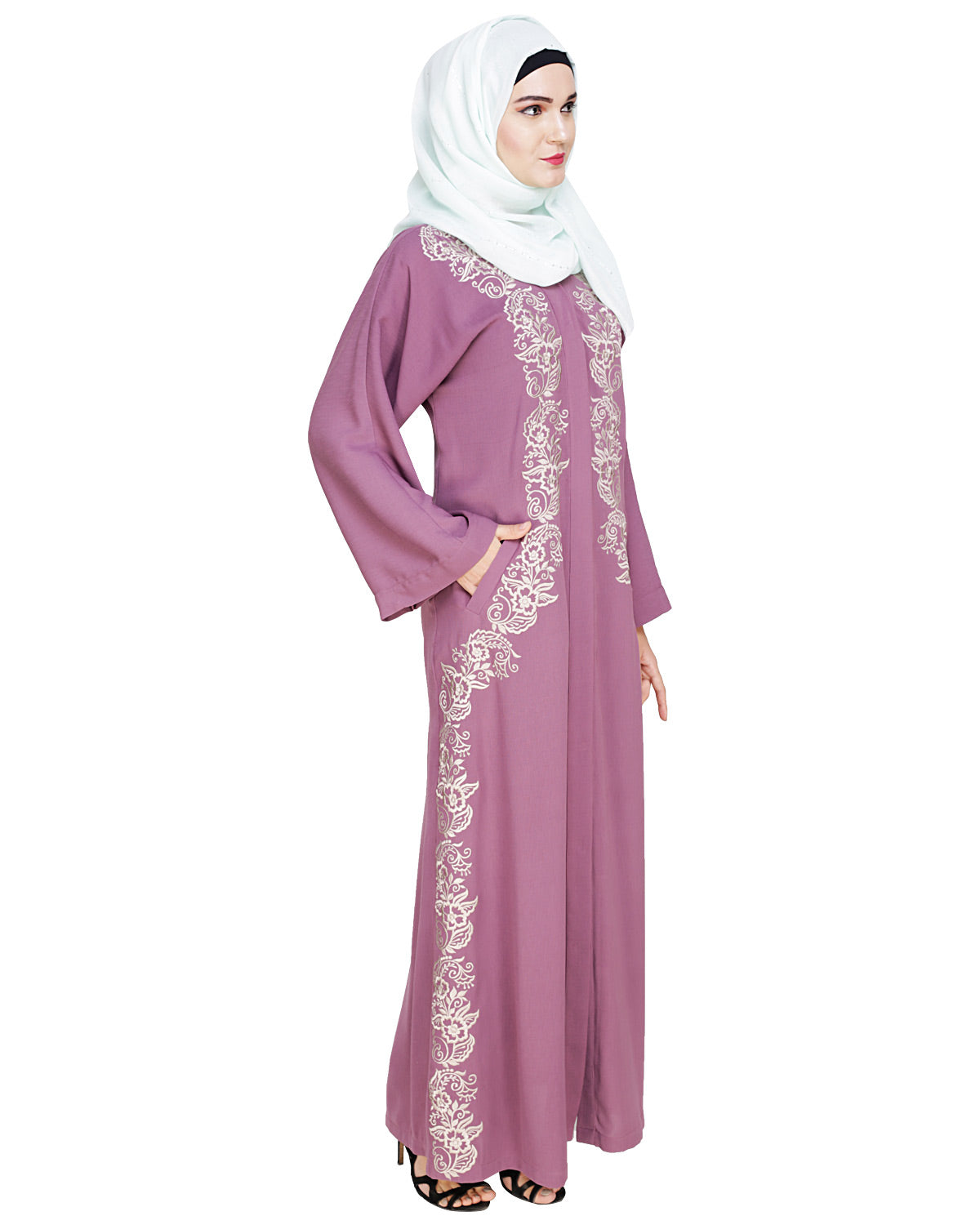 Astonishing Embroidered Dubai Style Abaya