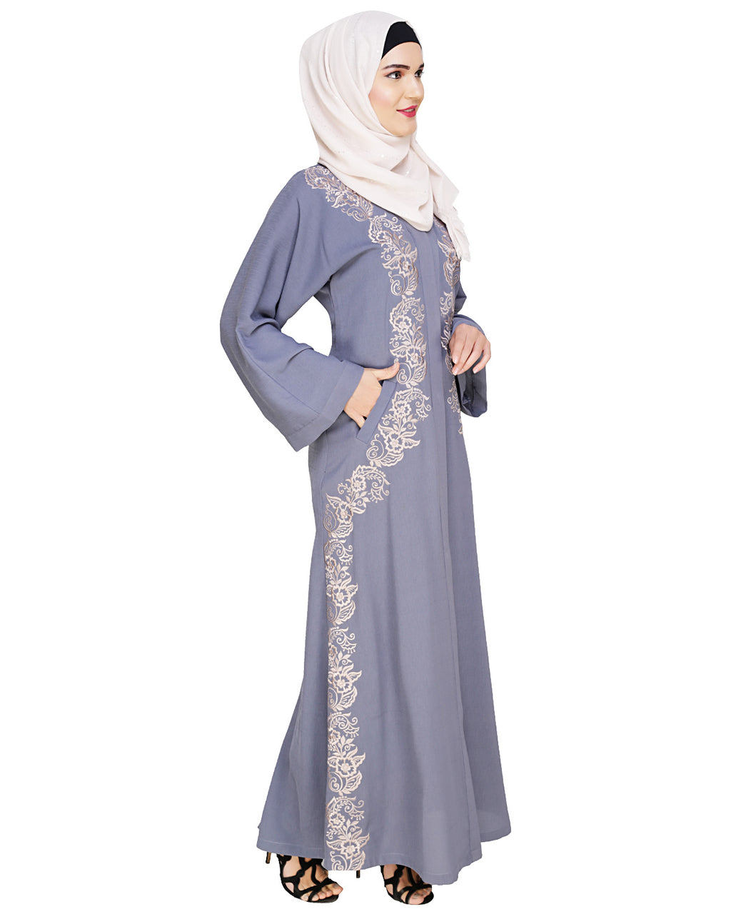 Astonishing Embroidered Dubai Style Abaya