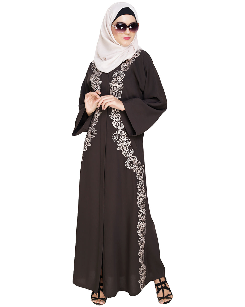 Astonishing Embroidered Dubai Style Abaya