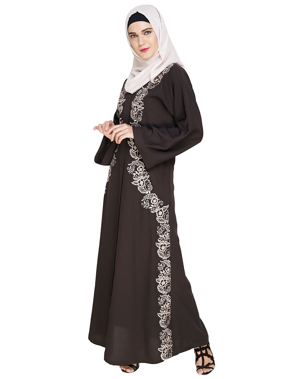 Astonishing Embroidered Dubai Style Abaya