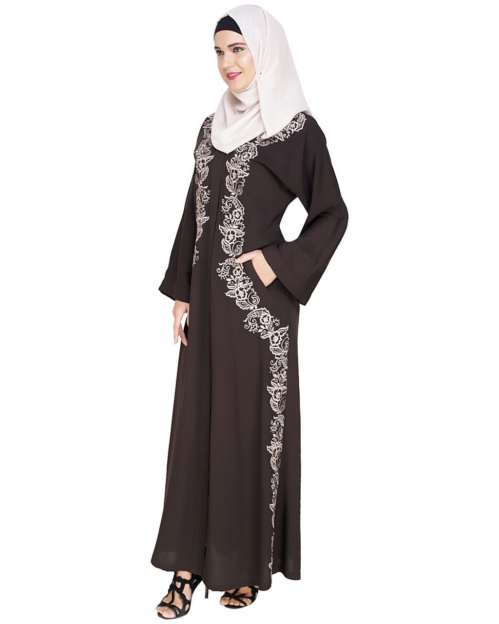 Astonishing Embroidered Dubai Style Abaya