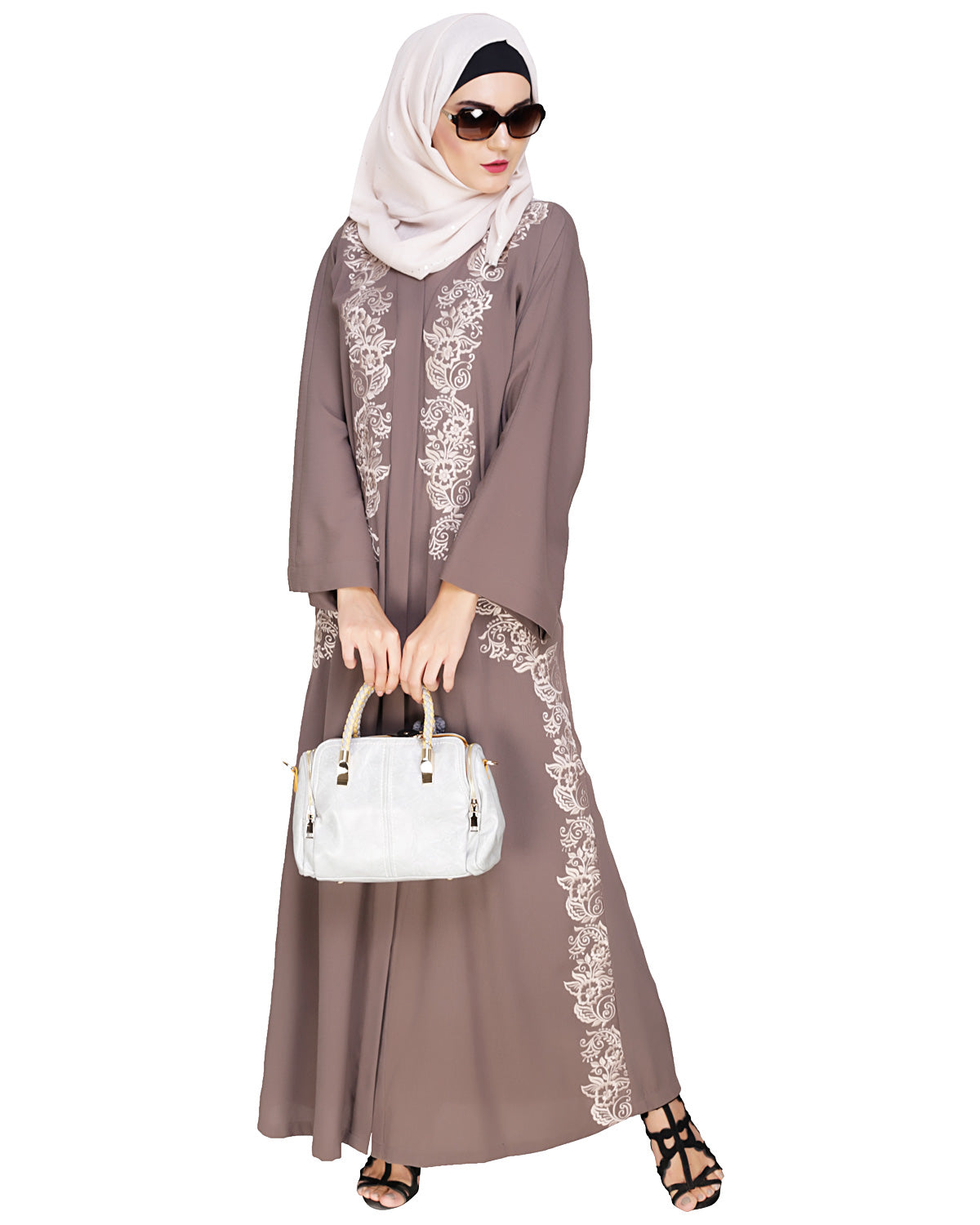 Astonishing Embroidered Dubai Style Abaya