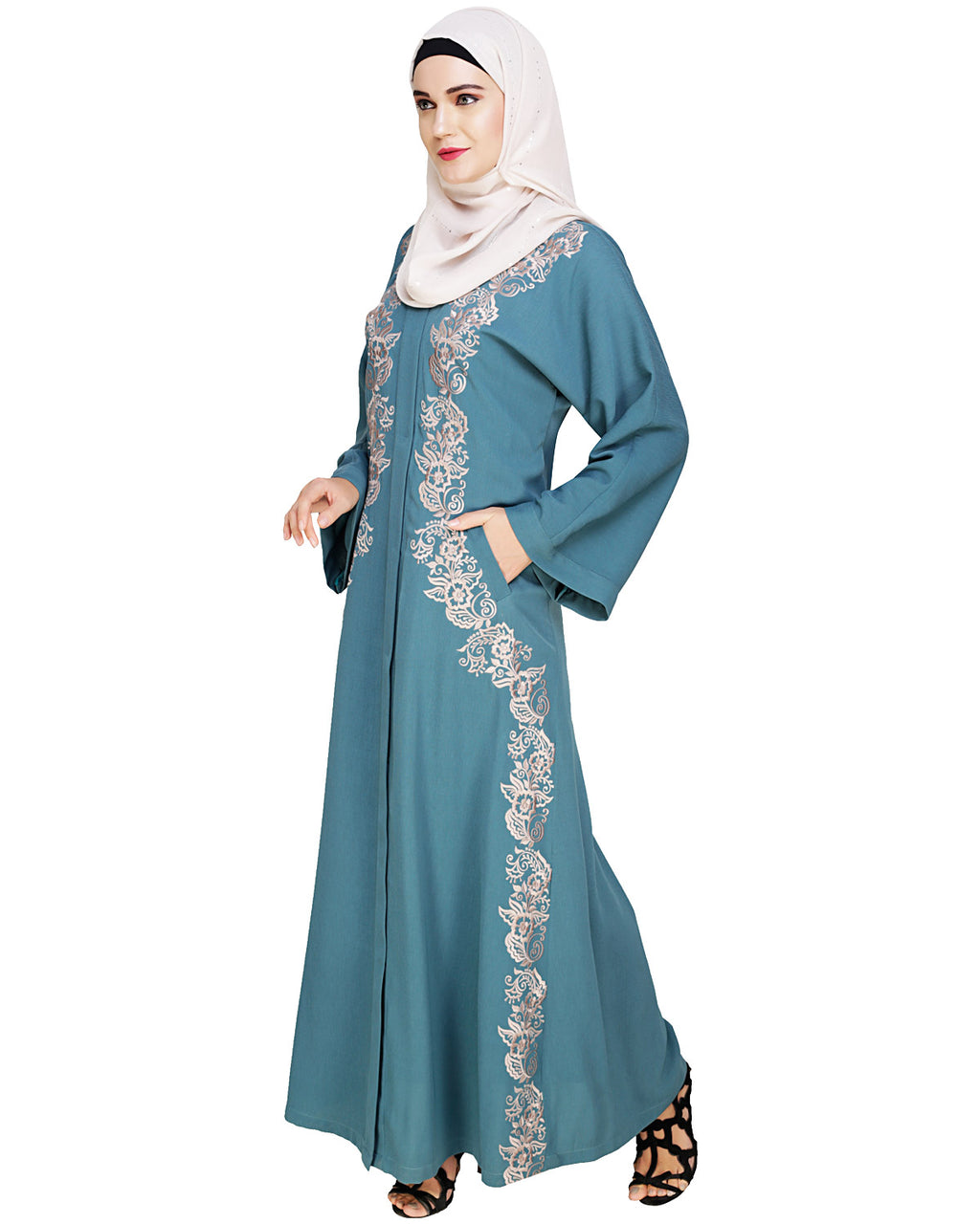 Astonishing Embroidered Dubai Style Abaya