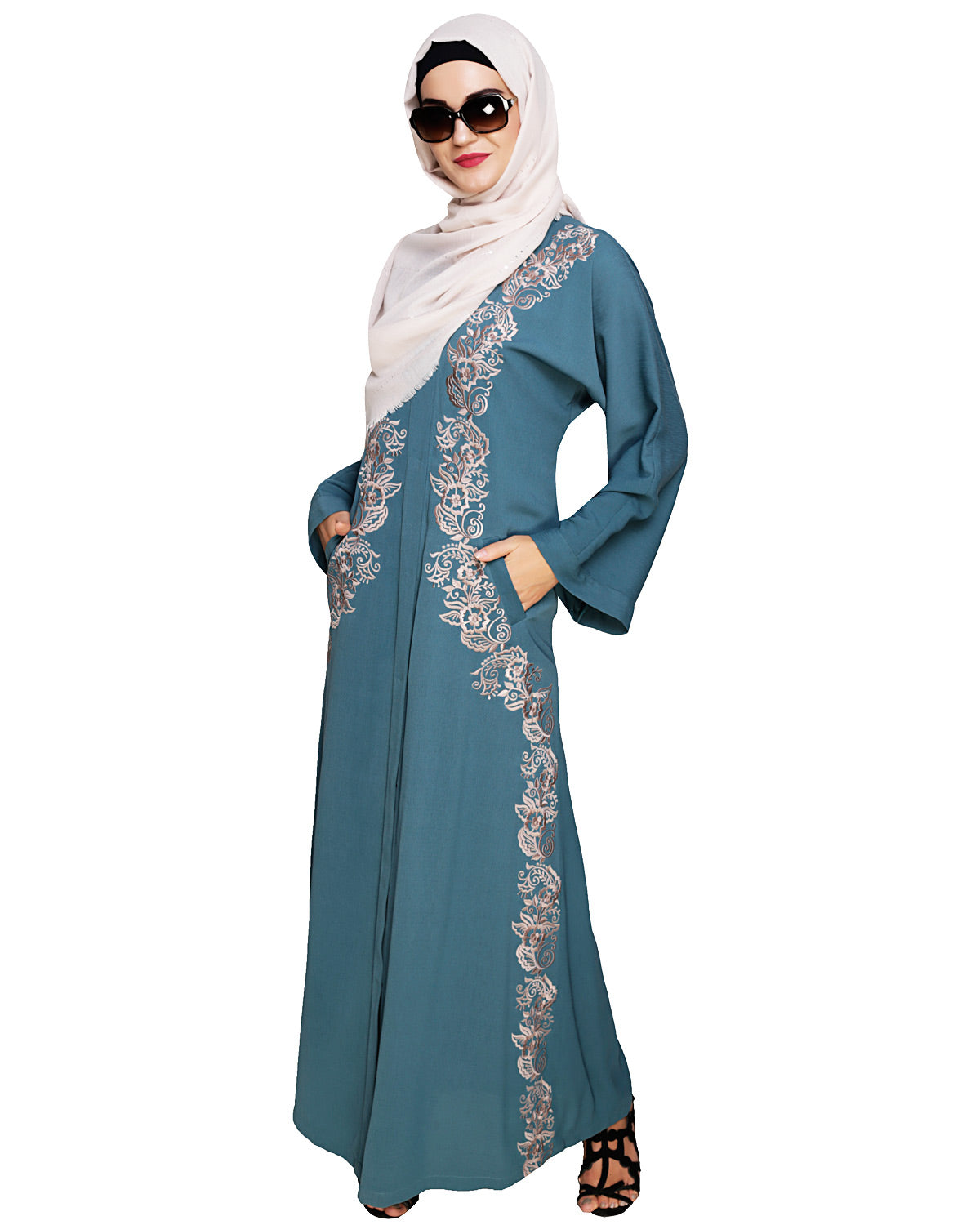 Astonishing Embroidered Dubai Style Abaya