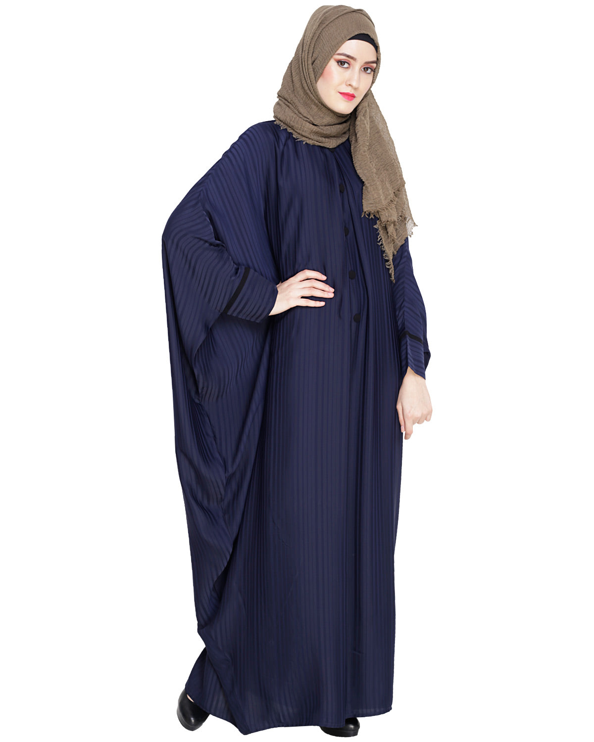 Graceful Pleated Kaftan