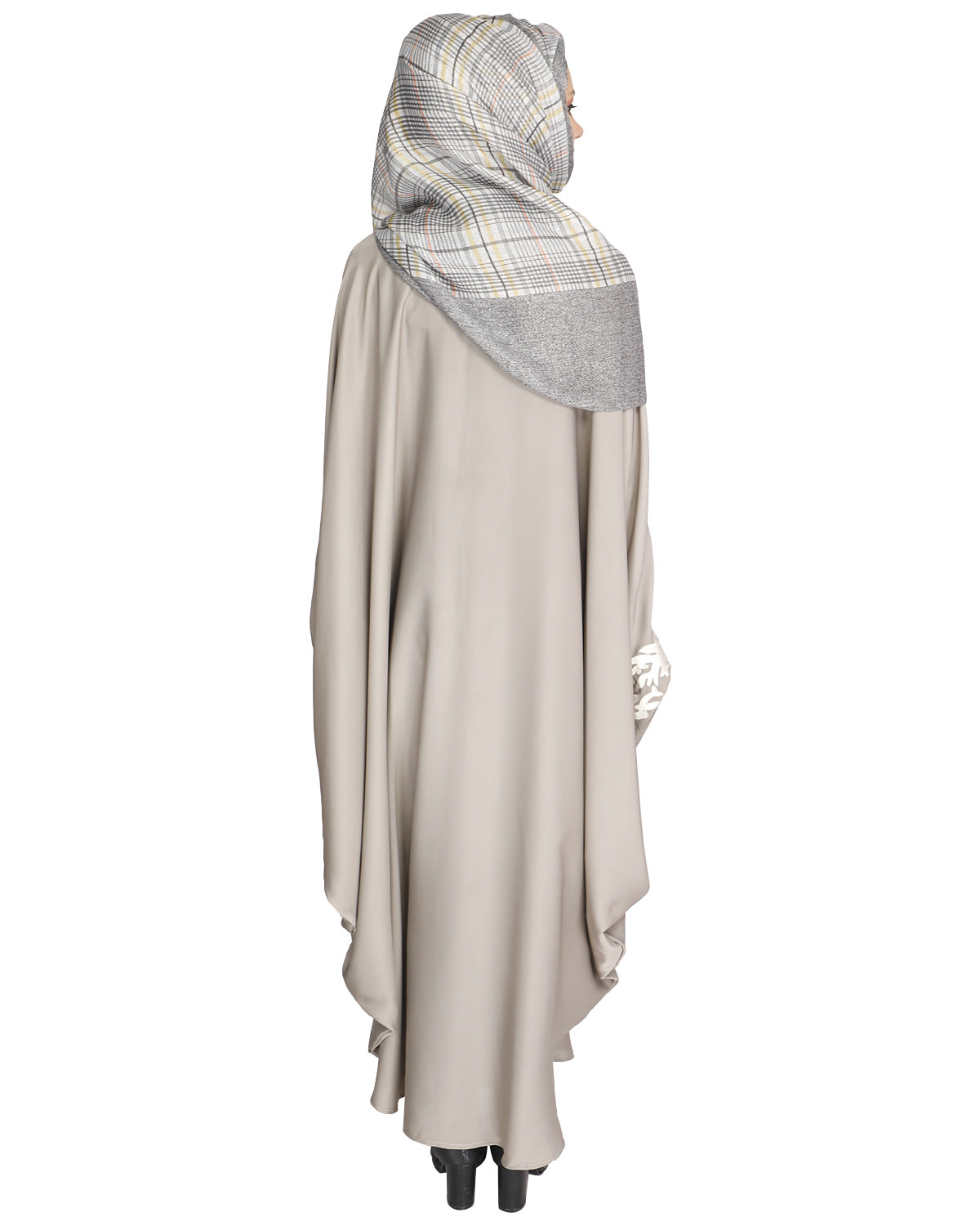 Aesthetically Elegent Black Kaftan
