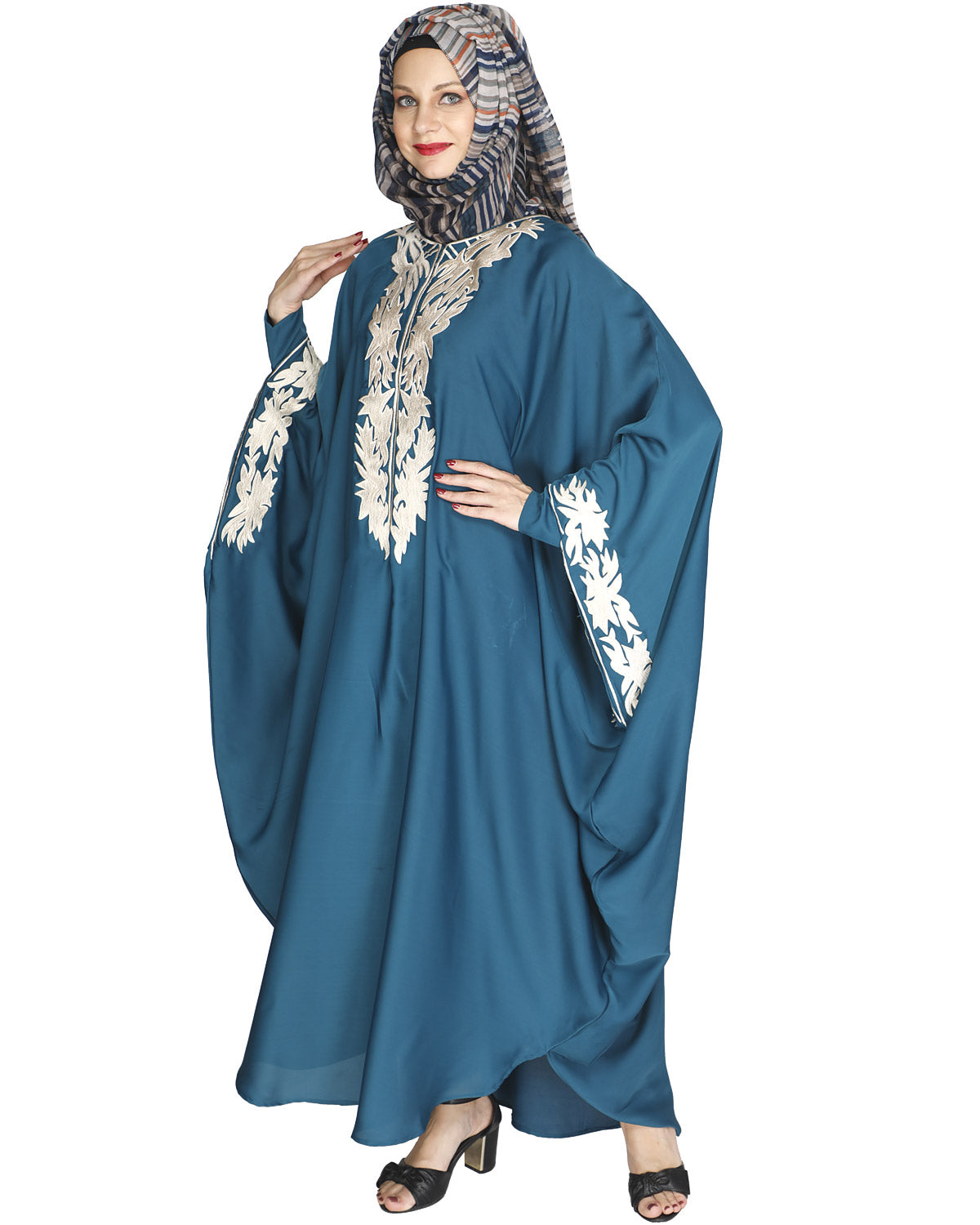 Aesthetically Elegent Black Kaftan