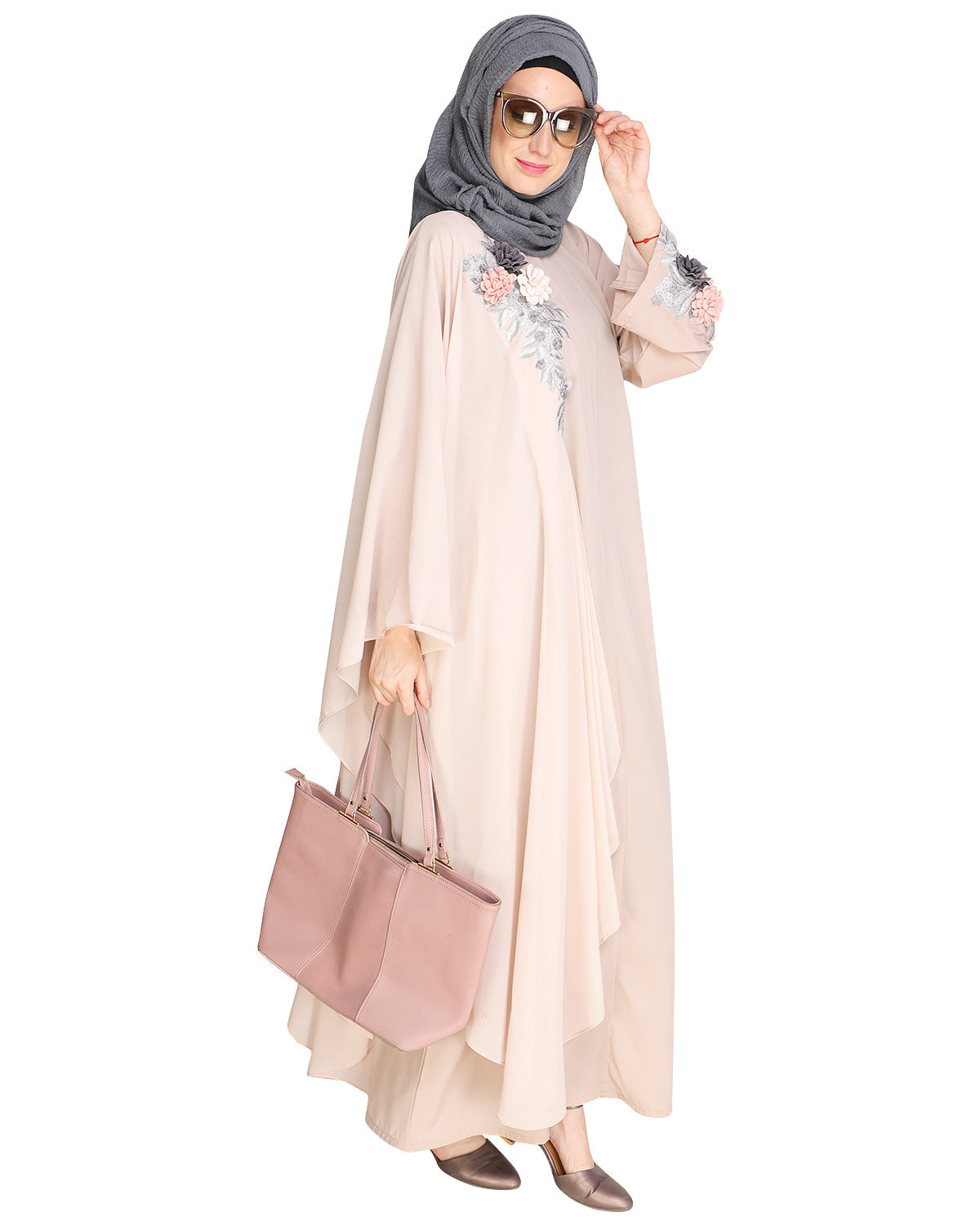 Awe Inspiring Abaya