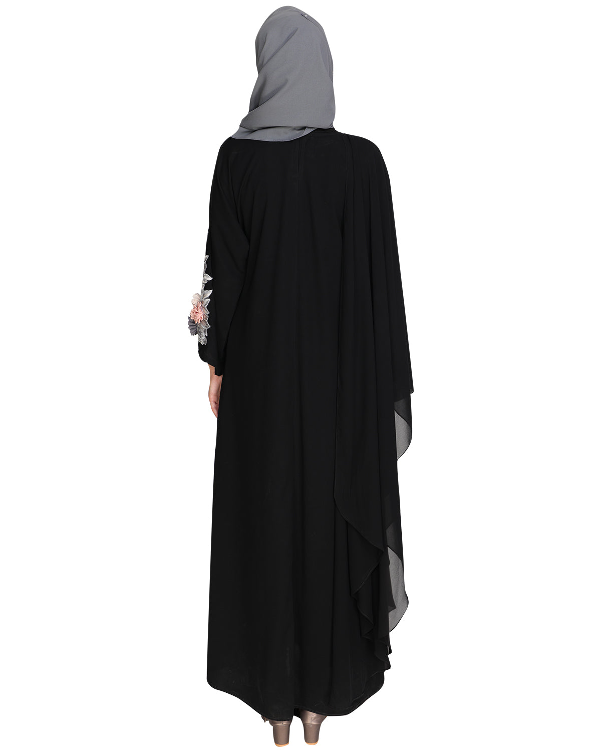 Awe Inspiring Abaya