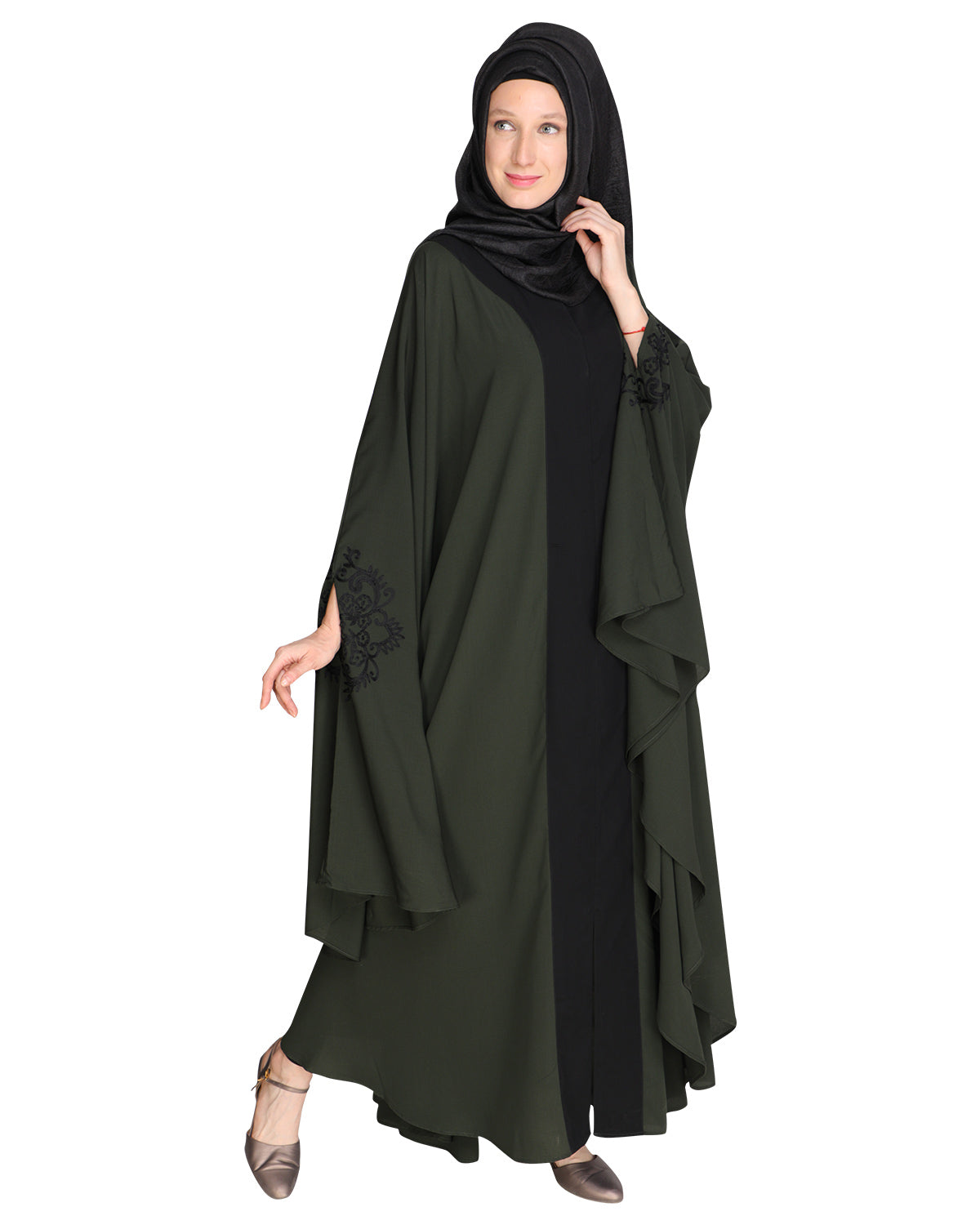 Delicate Embroidered Irani Kaftan