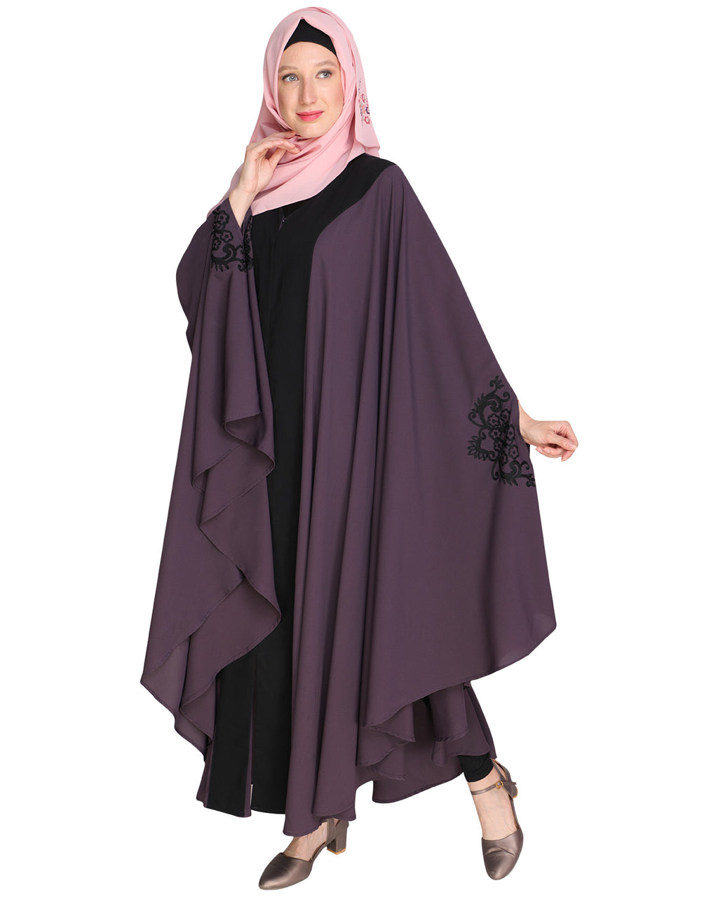 Delicate Embroidered Irani Kaftan