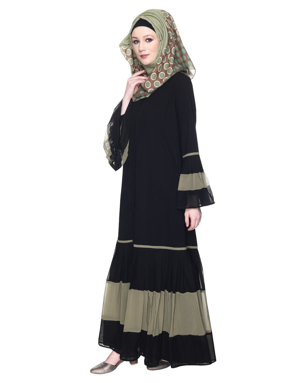 Bell Style Pleated Abaya