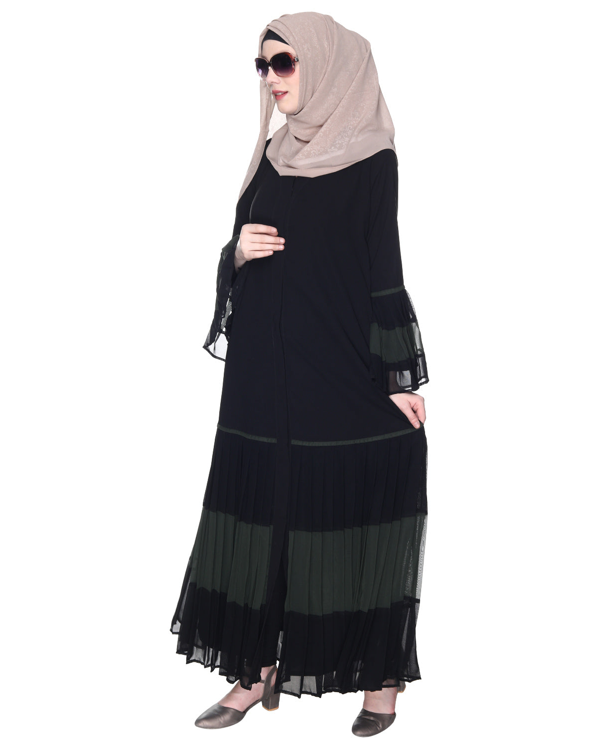 Bell Style Pleated Abaya