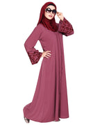 Sophisticated Abaya With Thread Embroidery