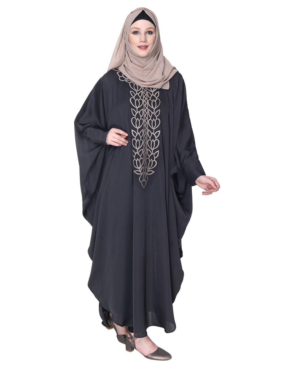 Strikingly Beautiful Embroidered Kaftan