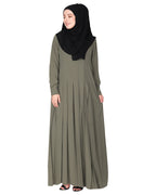An Umbrella Style Pleated Abaya With Pinstriped Yolk
