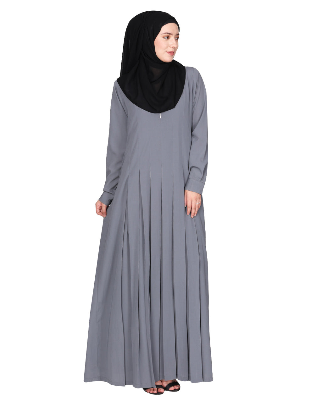 An Umbrella Style Pleated Abaya With Pinstriped Yolk