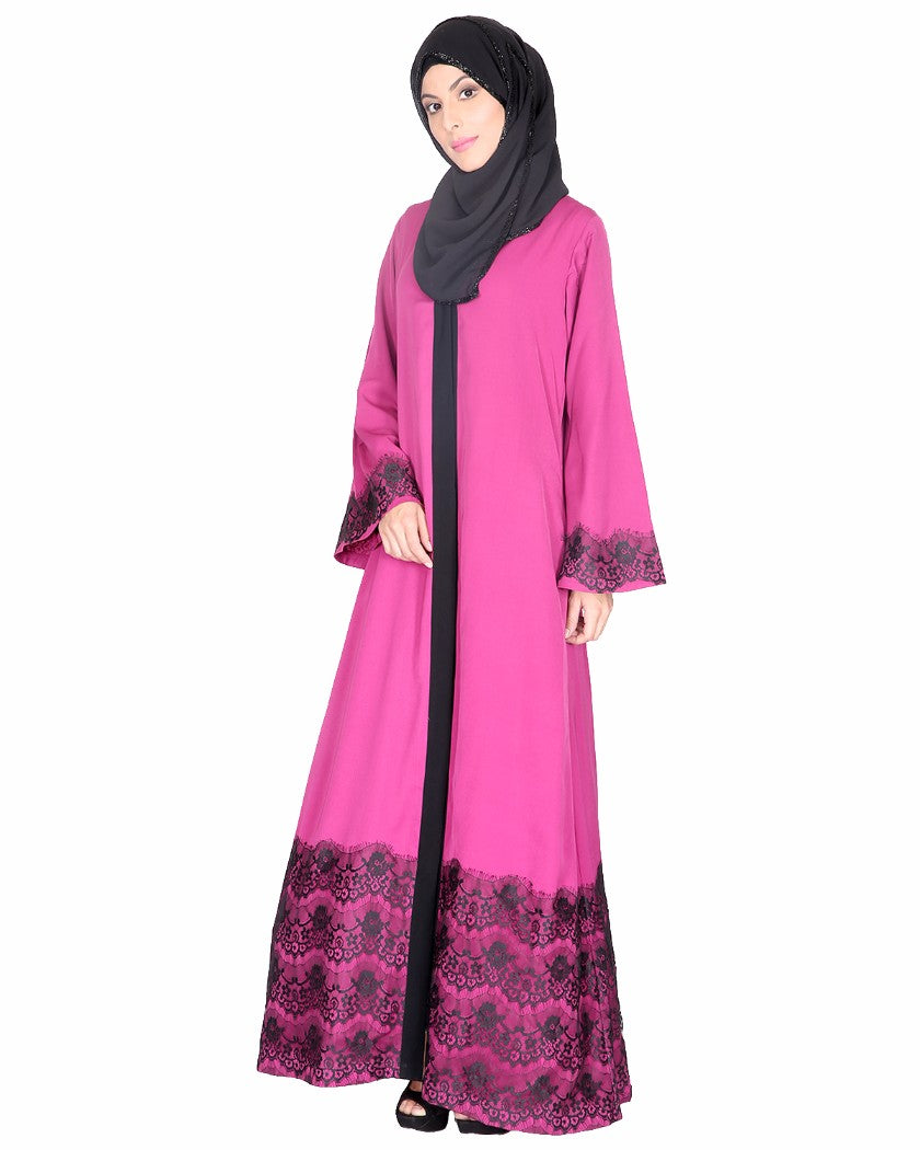 Iconic Laced Abaya