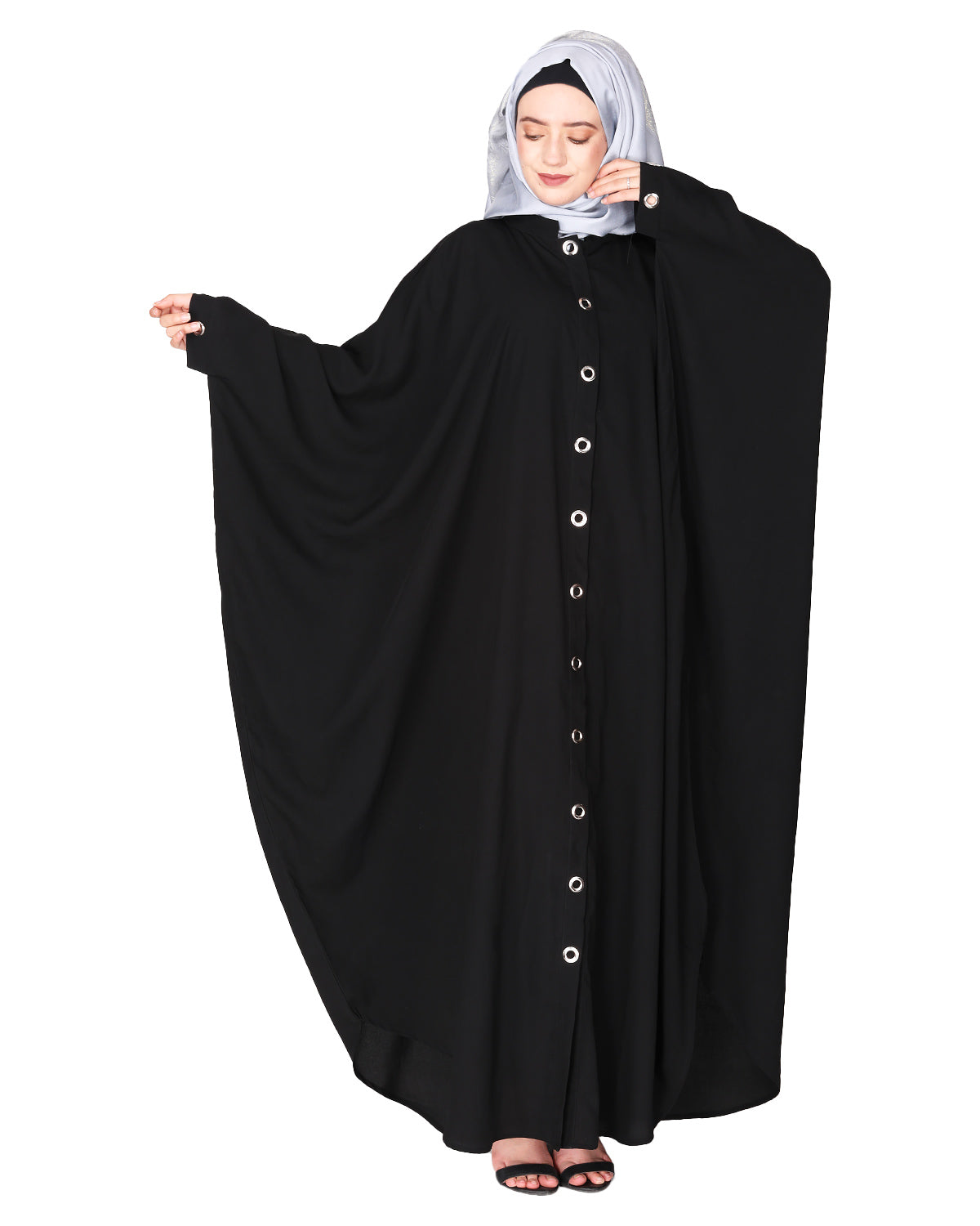 Ultra Smart Kaftan with Shining Metallic Rivets
