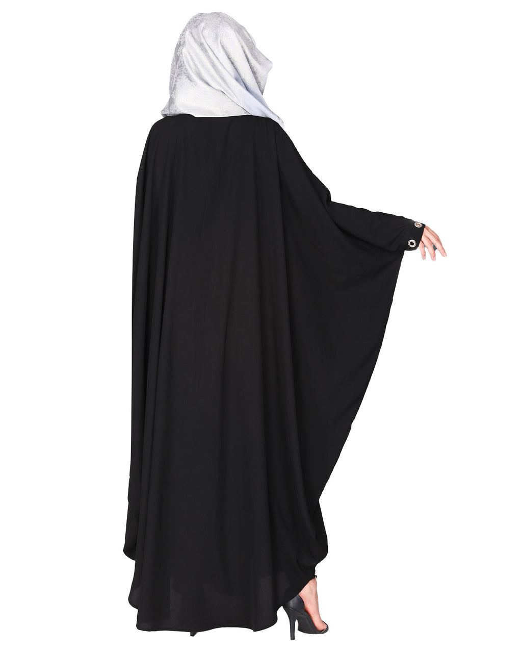 Ultra Smart Kaftan with Shining Metallic Rivets