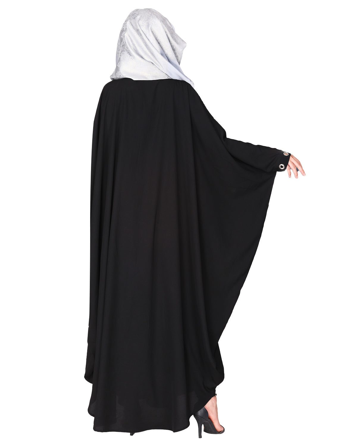 Ultra Smart Kaftan with Shining Metallic Rivets