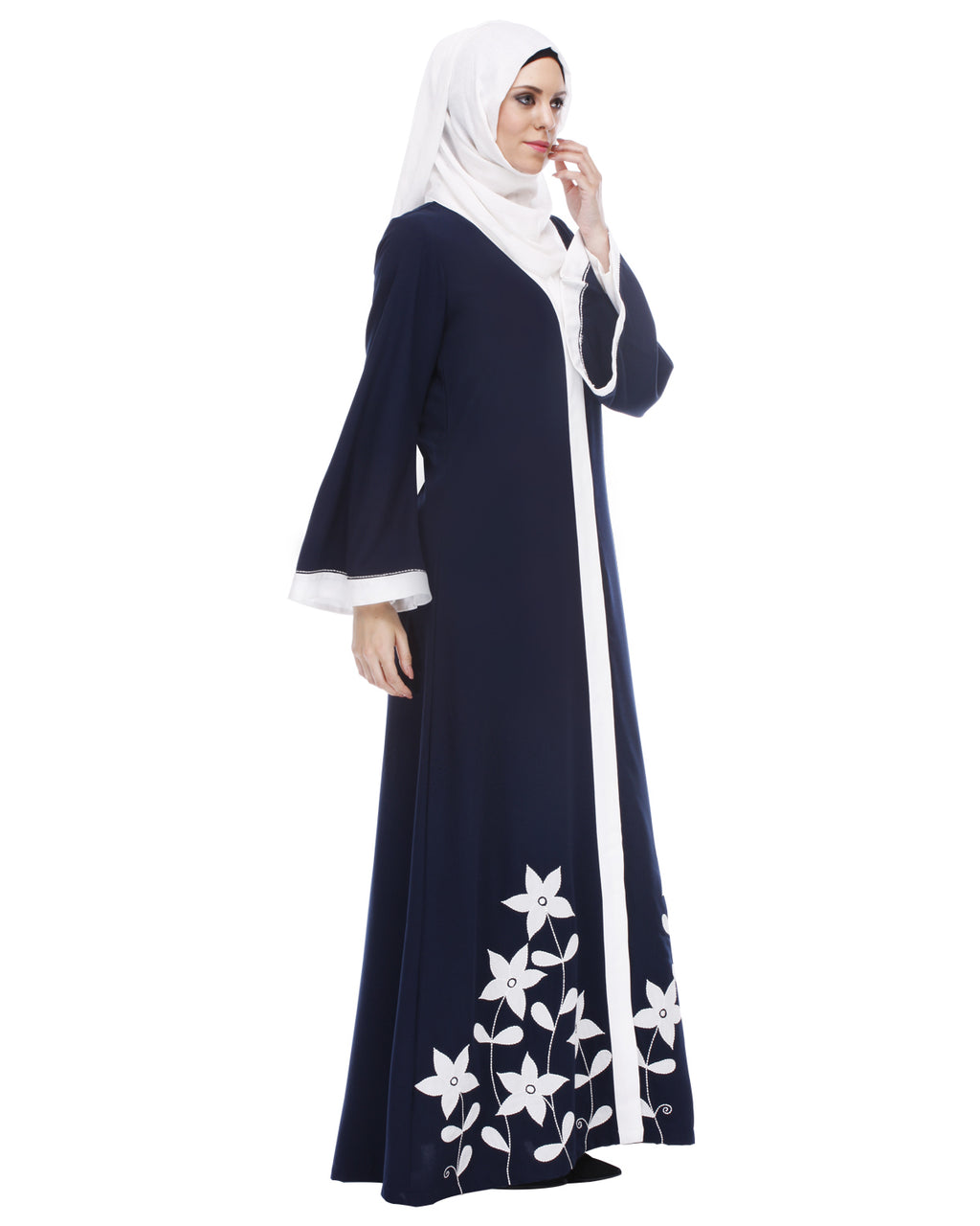 Abaya With Applique Embroidery